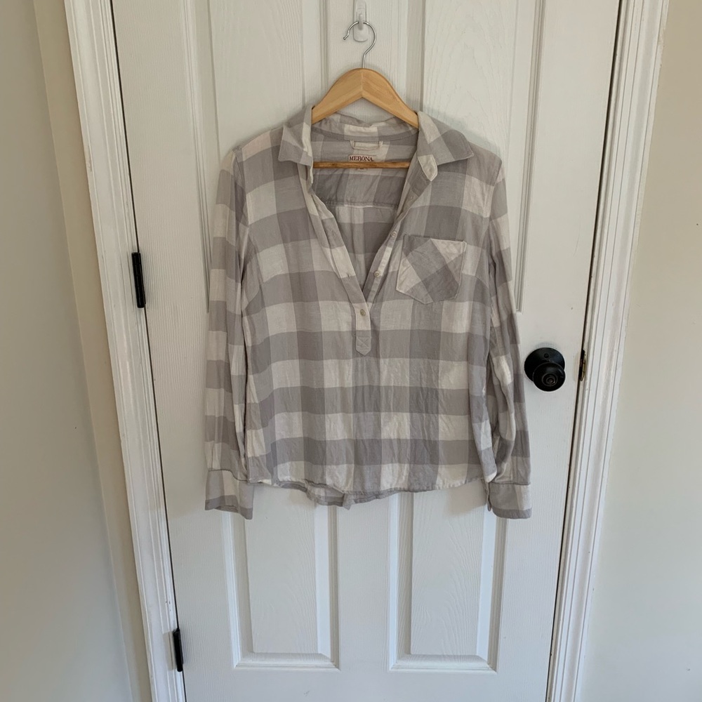 Plaid top